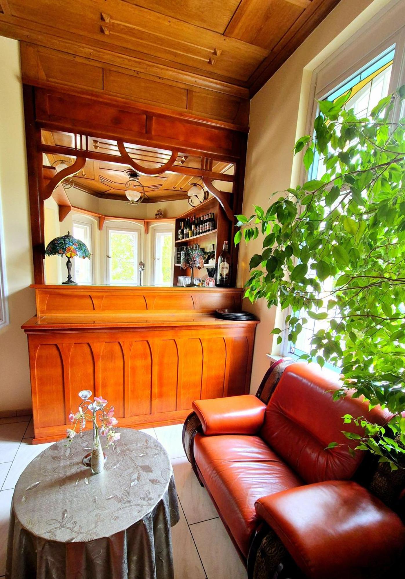 Hotel Palacyk Λέγκνικα Εξωτερικό φωτογραφία